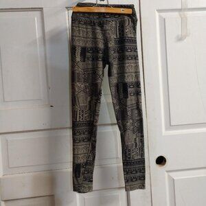 LuLaRoe Black/Gray Leggings Size Tween
